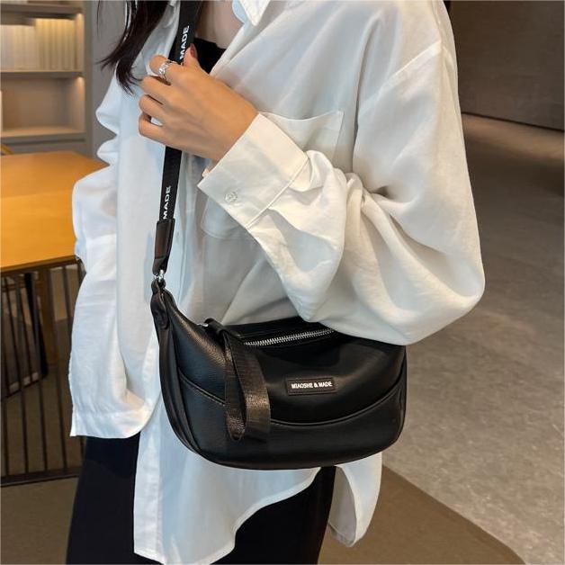 Women’s Crossbody Versatile Dumpling Bag
